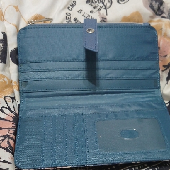 Elegant Blue Owl Print Women's Wallet - Picture 2 of 8